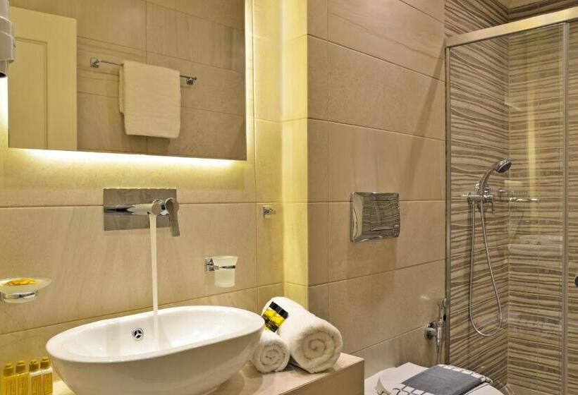 在第一层的经典房间, Elia Palazzo