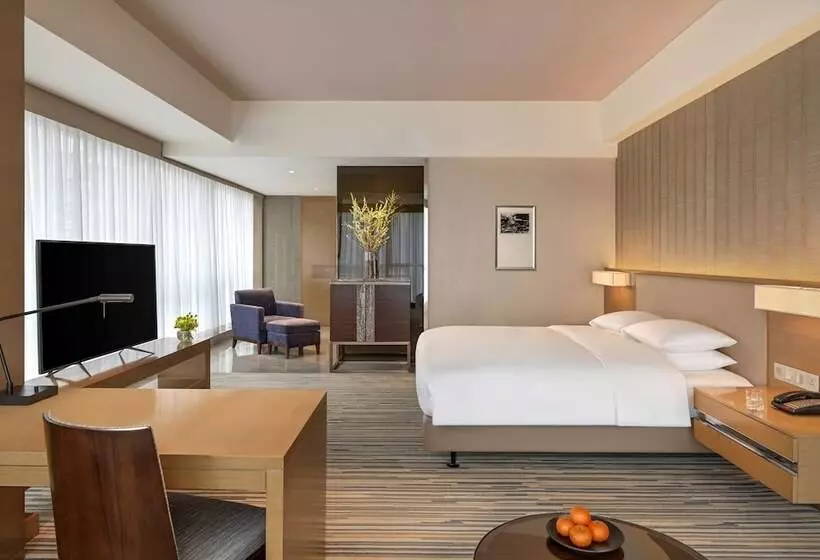 Habitación Club, Hyatt Regency Chongqing