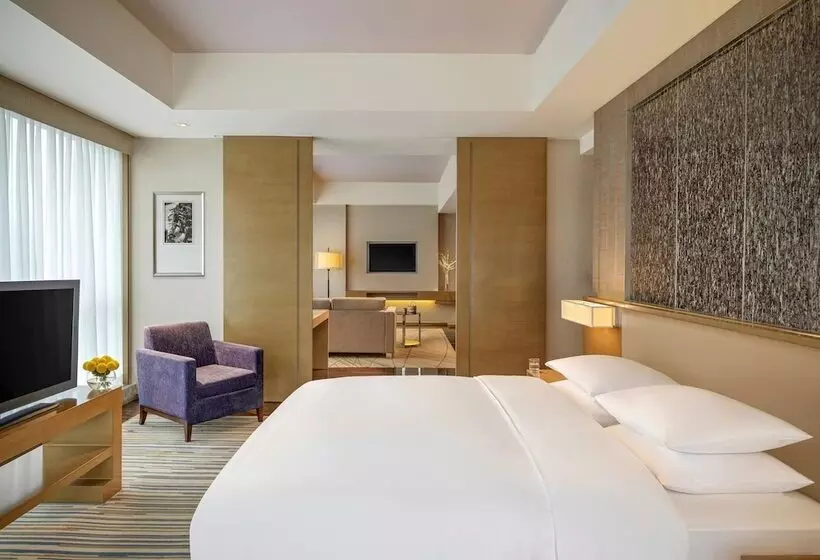 Habitación Club, Hyatt Regency Chongqing