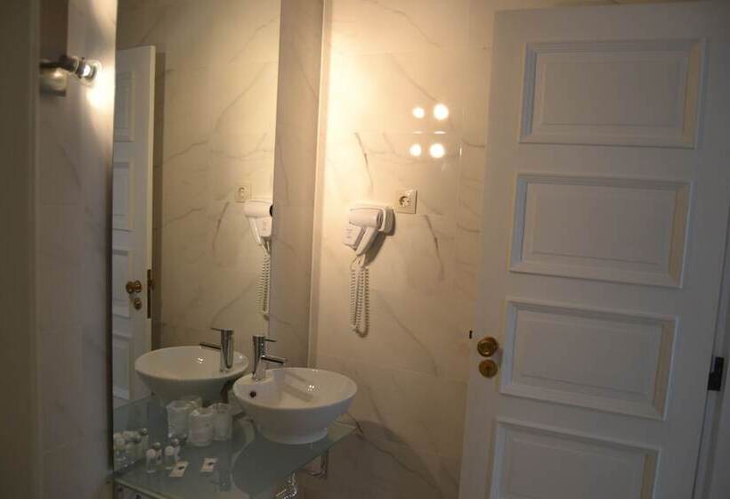 חדר סטנדרט, Joao Padeiro