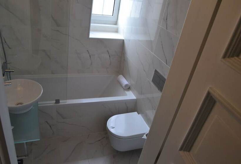 חדר סטנדרט, Joao Padeiro