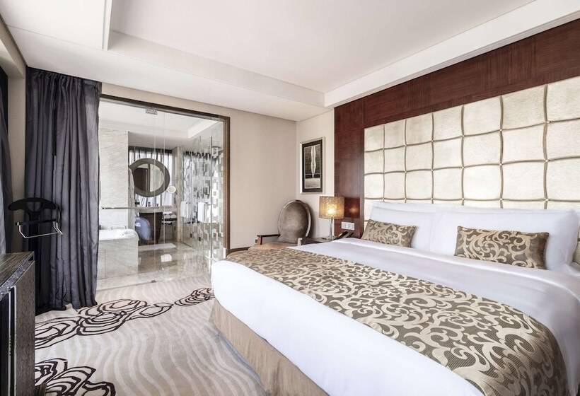 سوییت لوکس, Kempinski Hotel Chongqing