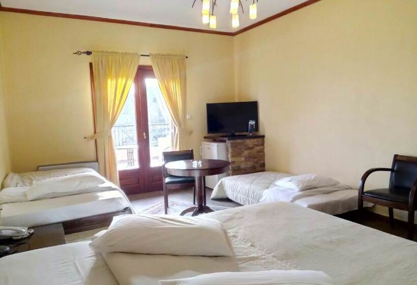 חדר משפחתי, Loggas