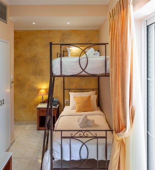 스탠다드 룸 2층 침대, Marble House