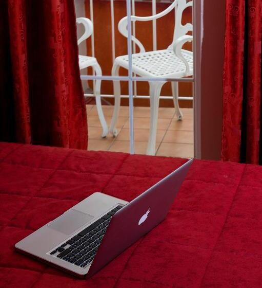 스탠다드 룸, Marble House