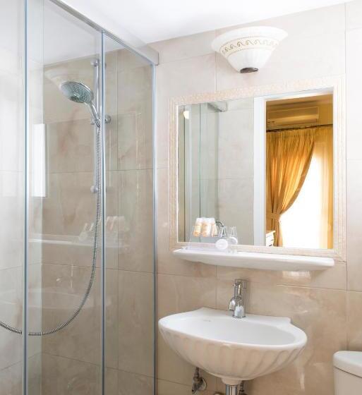 스탠다드 룸, Marble House