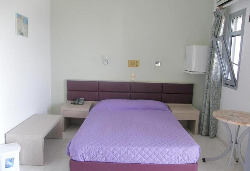 חדר סטנדרט, Megim