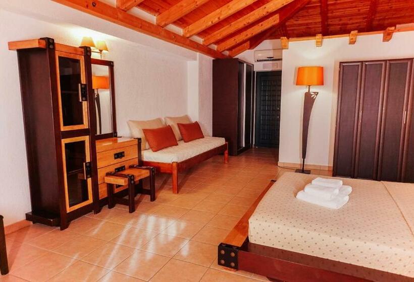 חדר סופריור נוף לים, Natura Club Hotel & Spa   Adults Only