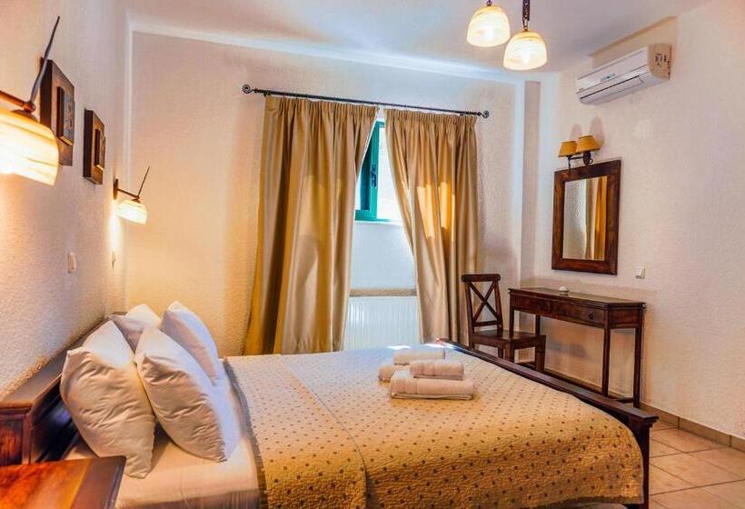 סוויטת ג'וניור נוף לים, Natura Club Hotel & Spa   Adults Only