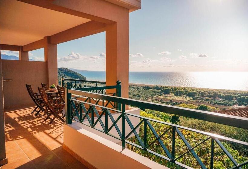 סוויטת אקזקיוטיב נוף לים, Natura Club Hotel & Spa   Adults Only