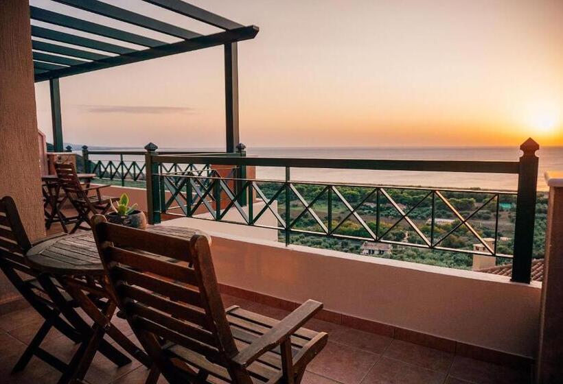 סוויטת אקזקיוטיב נוף לים, Natura Club Hotel & Spa   Adults Only