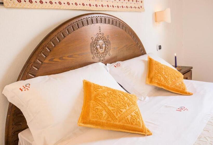 جناح جونيور, Eco Hotel Orlando