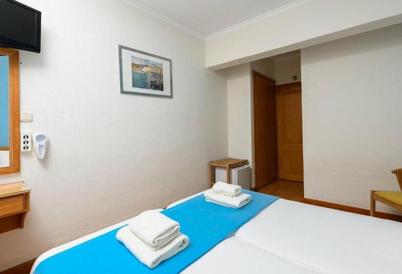 Camera Standard con Balcone, Possidon