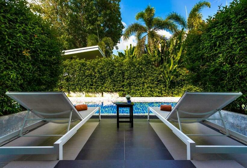 Deluxe Rum, The Palmery Resort