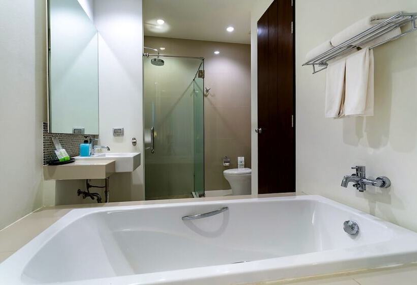 Deluxe Rum, The Palmery Resort