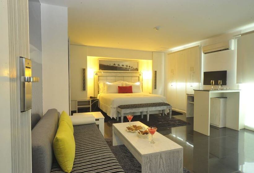 سوییت, Le Trianon Luxury Hotel & Spa