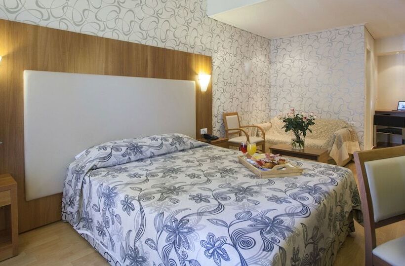 Полулюкс, Leto Boutique Hotel Agrinio