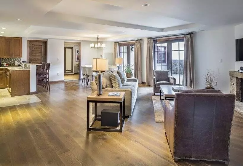 ３ベッドルームアパートメント, Madeline Hotel & Residences, Auberge Resorts Collection