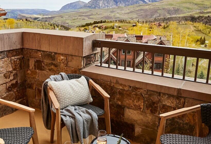 标准间带双人床, Madeline Hotel & Residences, Auberge Resorts Collection