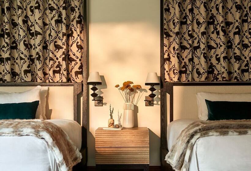２ダブルベッドのスタンダードルーム, Madeline Hotel & Residences, Auberge Resorts Collection