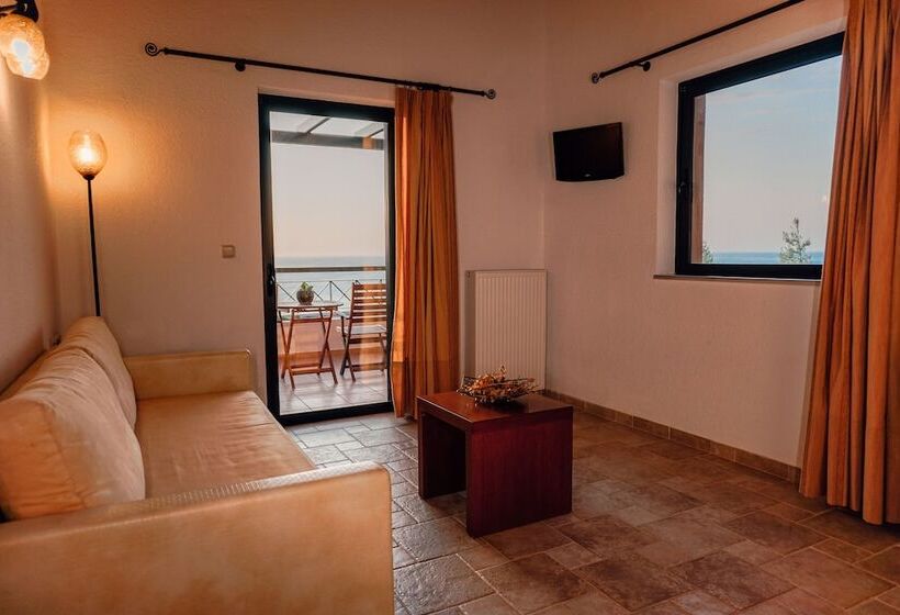 סוויטת אקזקיוטיב נוף לים, Natura Club Hotel & Spa   Adults Only