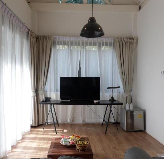 Шале 1 Спальня, Sappraiwan Elephant Resort & Sanctuary