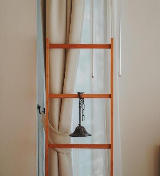 בקתת חדר, Sappraiwan Elephant Resort & Sanctuary