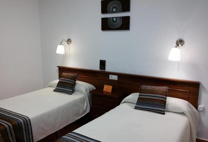 اتاق استاندارد, Hospedería Hotel Don Quijote