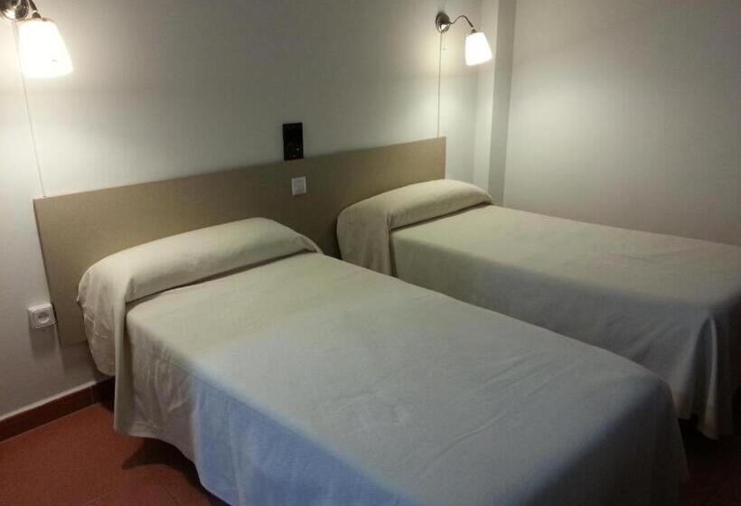 اتاق استاندارد, Hospedería Hotel Don Quijote