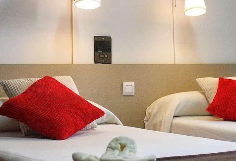 اتاق استاندارد, Hospedería Hotel Don Quijote