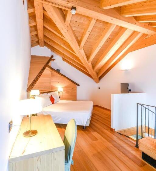 جناح, Alla Posta