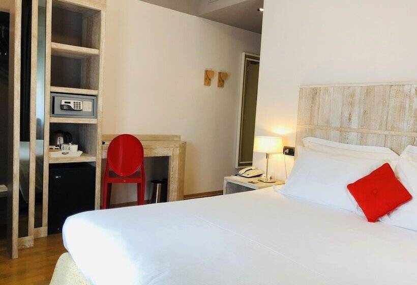 غرفة كلاسيكية, Alla Posta