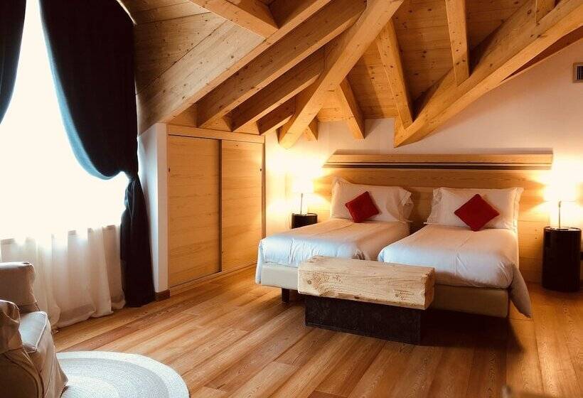 جناح عائلي, Alla Posta