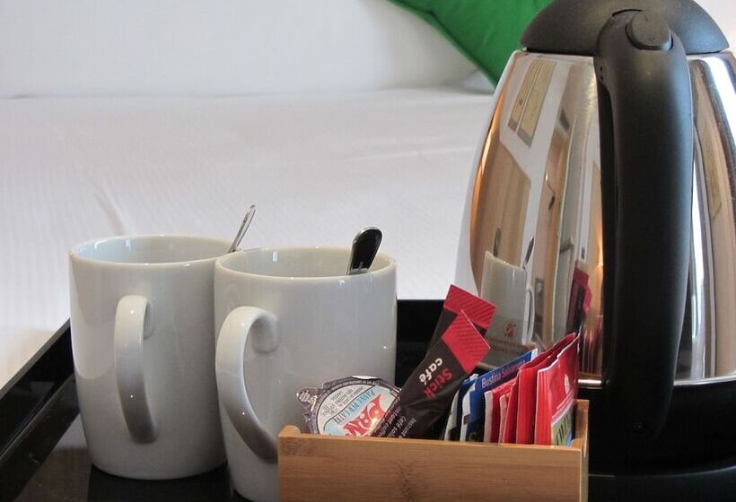 Suite with Terrace, Alla Posta
