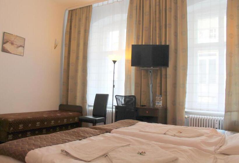 اتاق استاندارد, Amelie Berlin