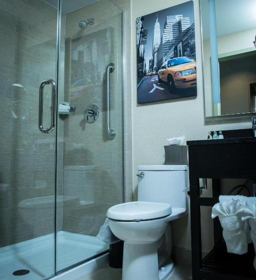 Standard Room 2 Double Beds