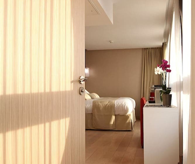 Полулюкс, Best Western Premier Why