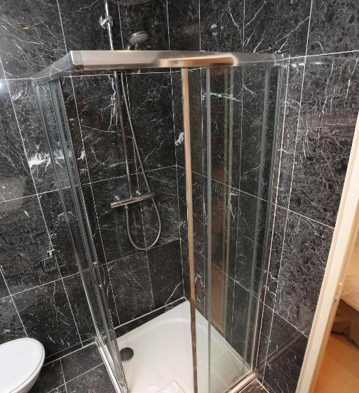 トリプルクラシックルーム, Boronali