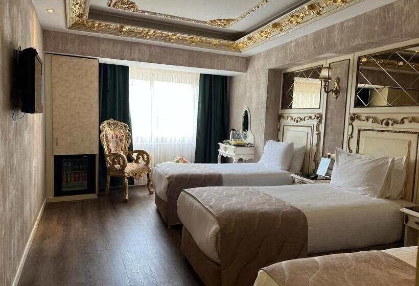 デラックストリプルルーム, Buyuk Hamit