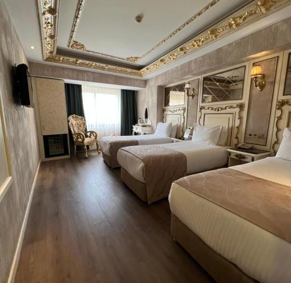 デラックストリプルルーム, Buyuk Hamit