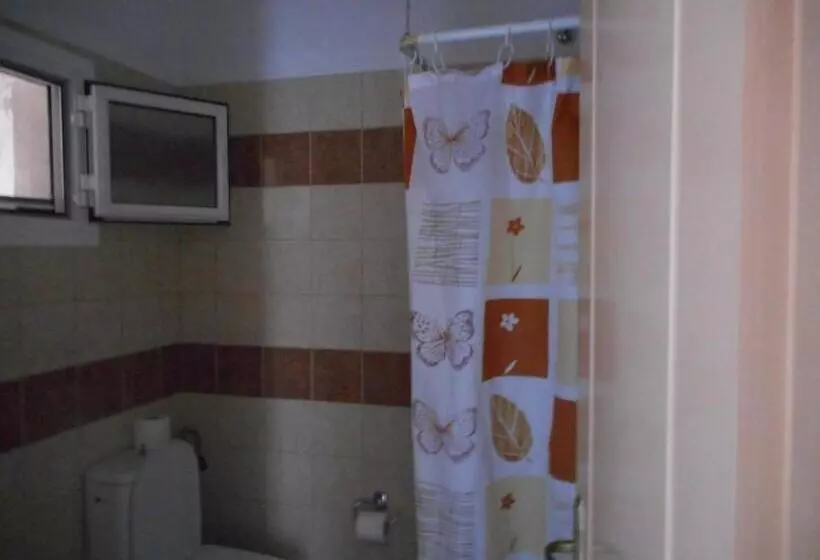 Apartament 1 Sypialnia Ogród, Egrypos