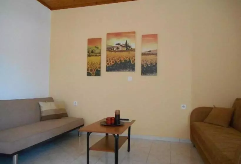Apartament 1 Sypialnia Ogród, Egrypos