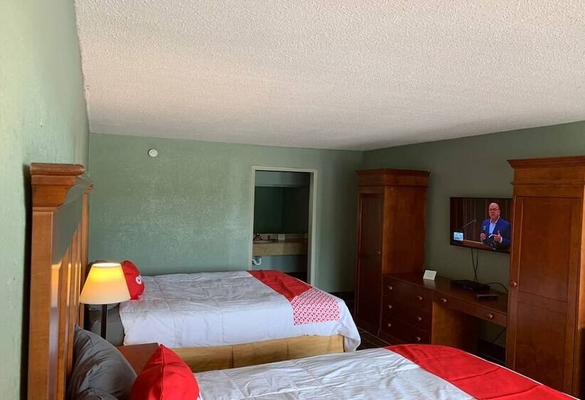 غرفه قياسيه سريرين مزدوجين, OYO Hotel Dundee By Crystal Lake