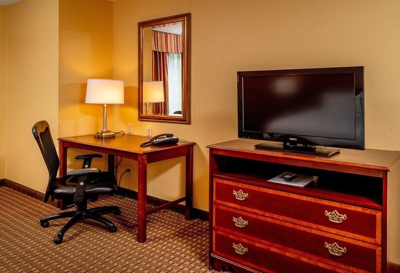 جناح لذوى الاحتياجات الخاصة, Holiday Inn Express And Suites Hazard, An Ihg