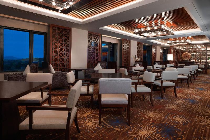 带大床的标准间, Holiday Inn Express And Suites Hazard, An Ihg