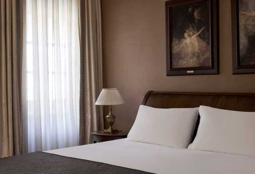 חדר סופריור, Ippoliti