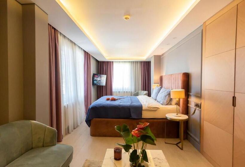 バルコニー付きデラックスルーム, Malta Bosphorus