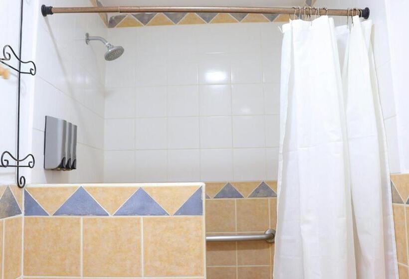 غرفة قياسية, Victoriano