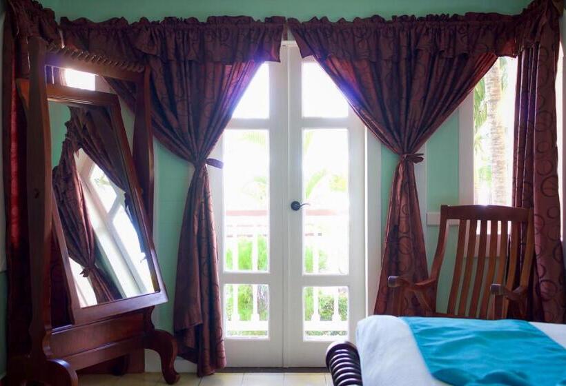 غرفة ديلوكس مطلّة علي البحر مزوَّدة بشُرفة, Victoriano