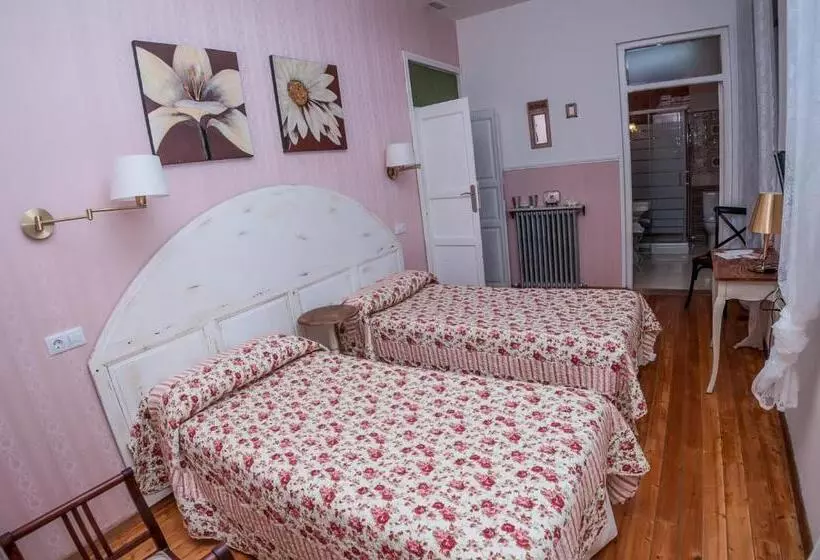 اتاق استاندارد با بالکن, Los Balcones Del Camino